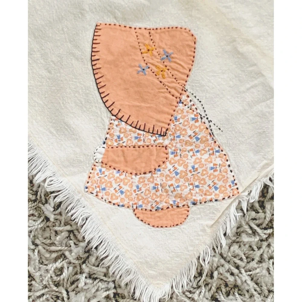 3 Flour Sack 1930's Cotton Tea Towels Sunbonnet Sue Embroidery & Appliqued 32
